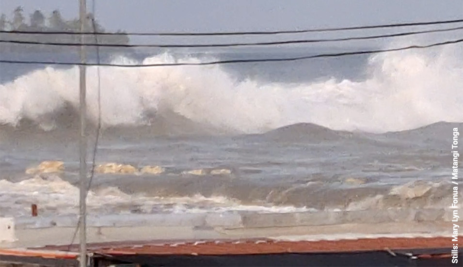 Tsunami hits Patangata reef