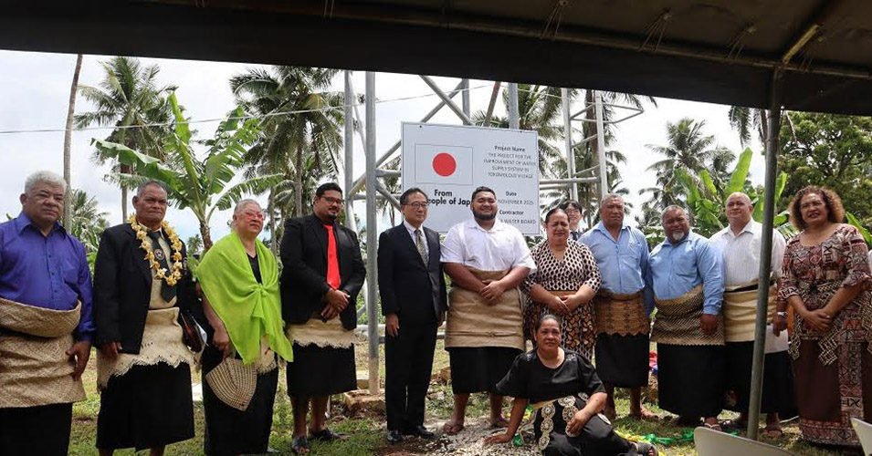 A new water supply system for the Hangai Tokelau settlement in Tokomololo was handed overrun 14 November, by the Acting Ambassador of Japan to Tonga, H.E. Mr. Daishouji Toshiyuki.