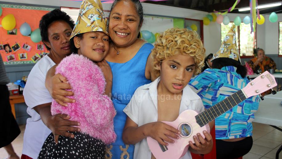 OTA centre marks Mental Health Week | Matangi Tonga