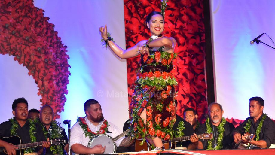 Top tau'olunga dancers for Miss Heilala Matangi Tonga