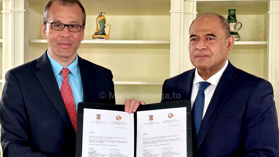 Tonga stabilește relații diplomatice cu România